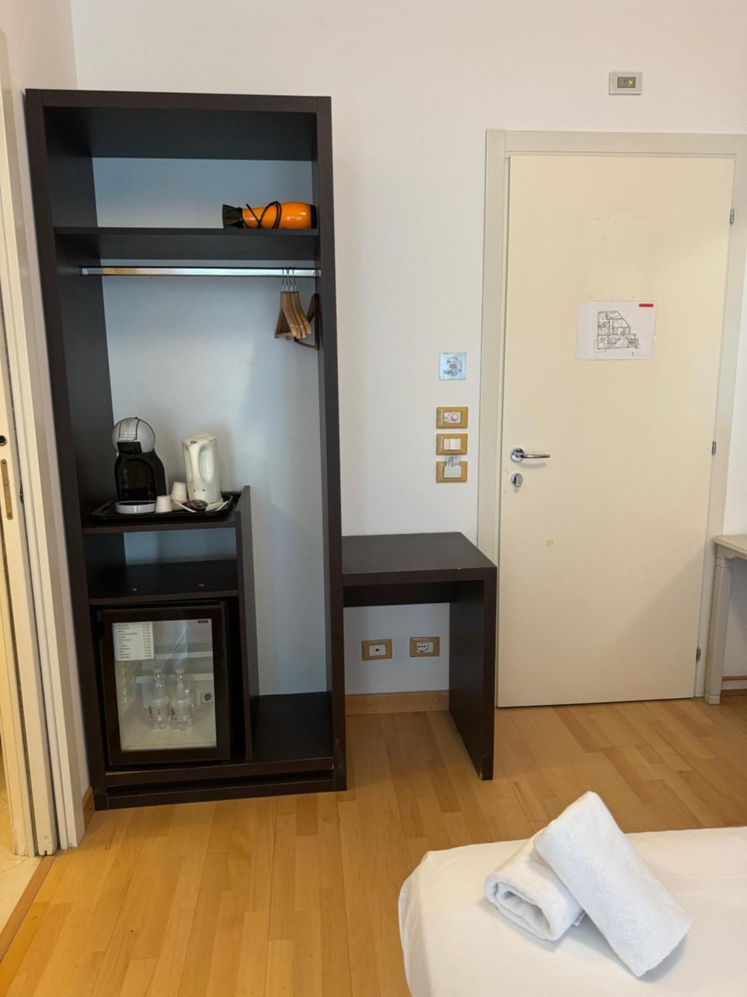 Apartamento Affitta Camera