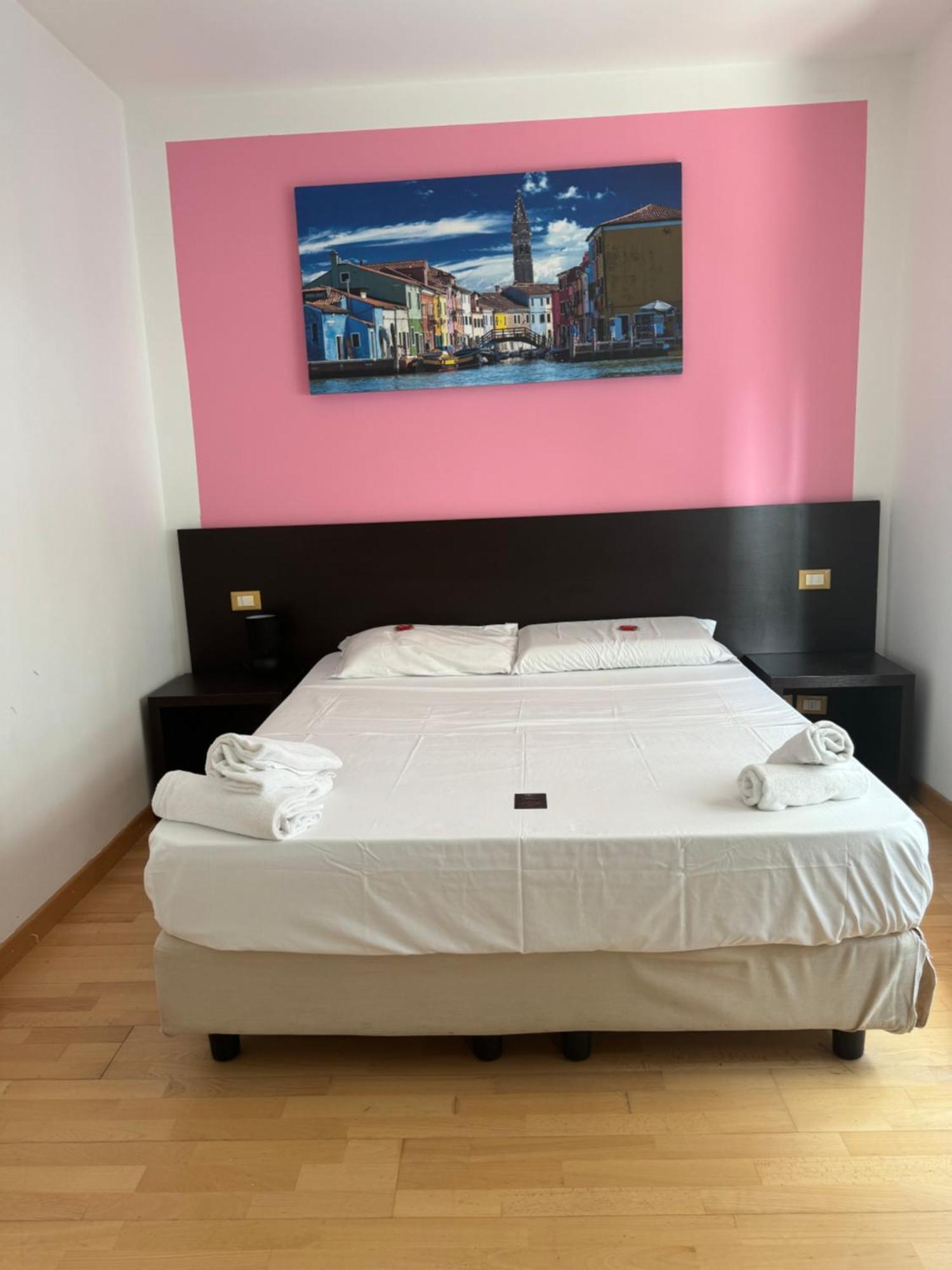 Affitta Camera Apartment *